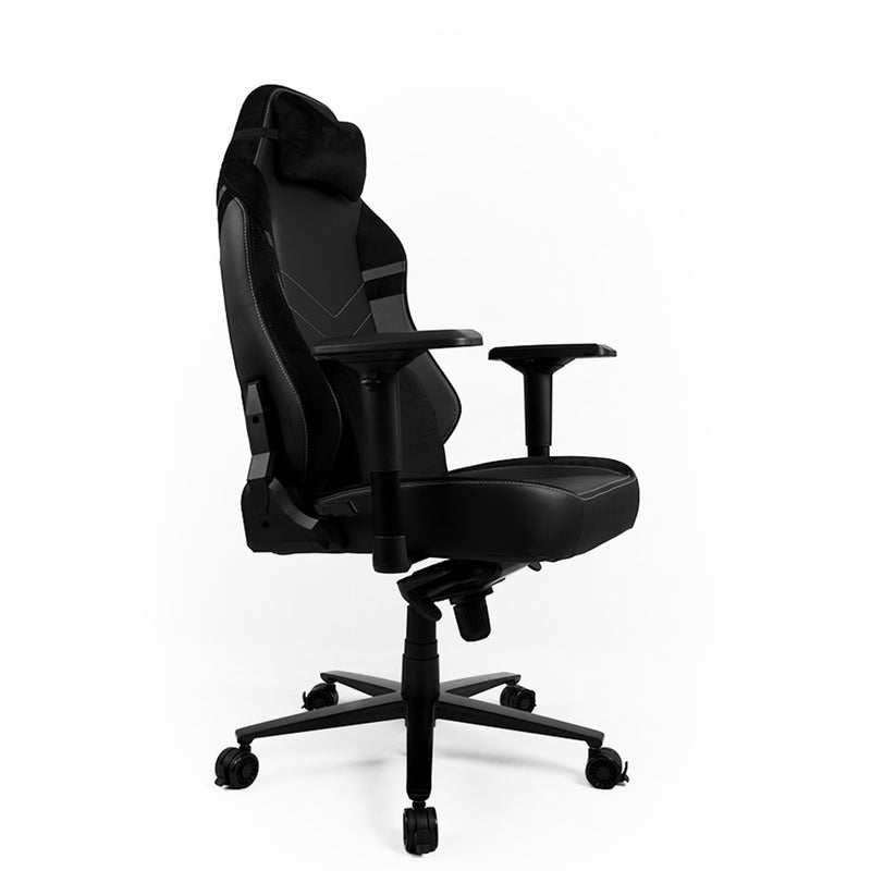 360° view of TTRacing Maxx Gaming Chair - angle 3