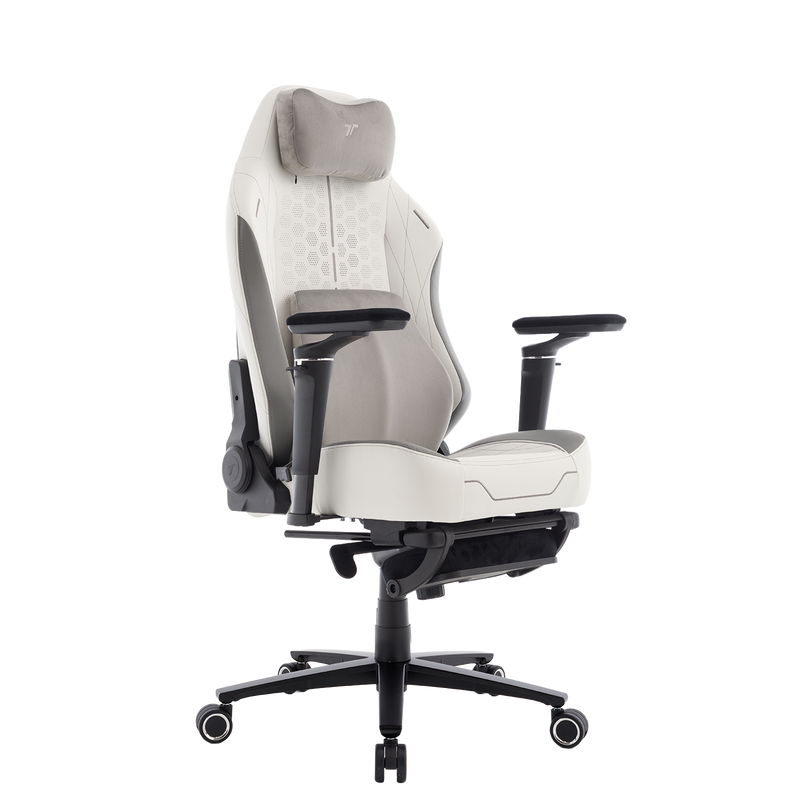 360° view of TTRacing Maxx Pro Gaming Chair - angle 3