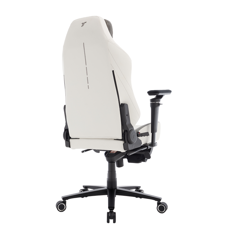 360° view of TTRacing Maxx Pro Gaming Chair - angle 5